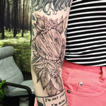 Tattoos - Woodgrain Heart and Elderberries on Arm- Instagram @MichaelBalesArt - 129205
